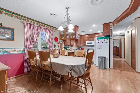 200 W Pryor Ave, Pocola, OK 74902 photo 10