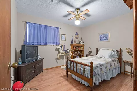 200 W Pryor Ave, Pocola, OK 74902 photo 25