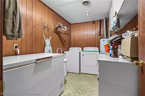 200 W Pryor Ave, Pocola, OK 74902 photo 28