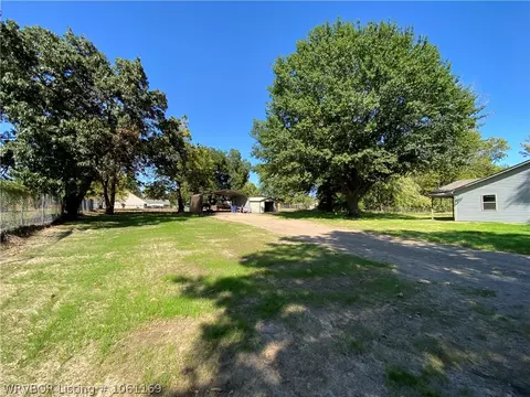 2417 Brockman Ave, Fort Smith, AR 72904 photo 4