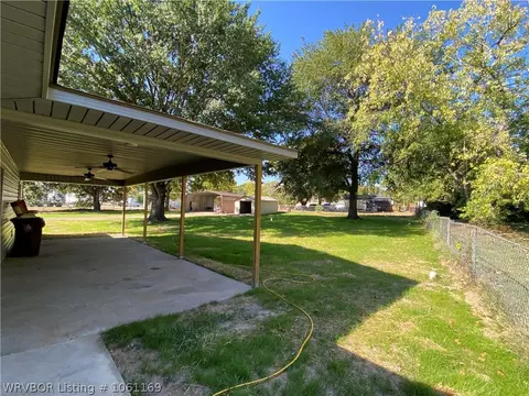 2417 Brockman Ave, Fort Smith, AR 72904 photo 3