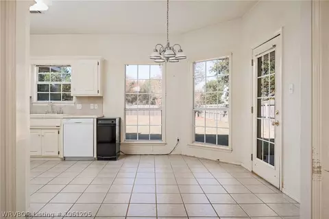 7412 Red Pine Dr, Fort Smith, AR 72916 photo 9