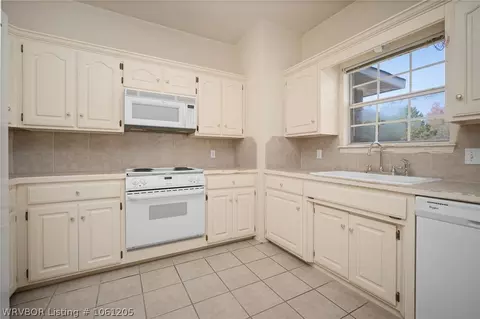 7412 Red Pine Dr, Fort Smith, AR 72916 photo 14