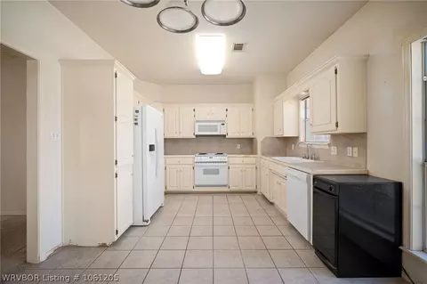 7412 Red Pine Dr, Fort Smith, AR 72916 photo 12