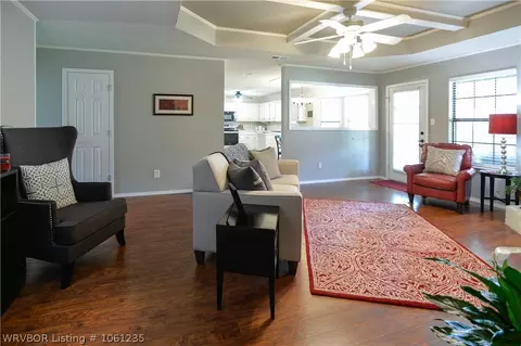 2403 Meadow Ln, Barling, AR 72923 photo 3