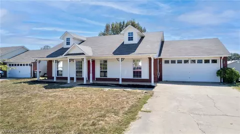 1813 Eastgate Dr, Greenwood, AR 72936 photo 1