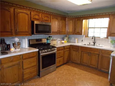 3107 Bear Hollow Rd, Fort Smith, AR 72916 photo 13