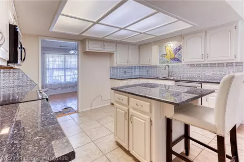 8709 Skypark Dr, Fort Smith, AR 72903 photo 11