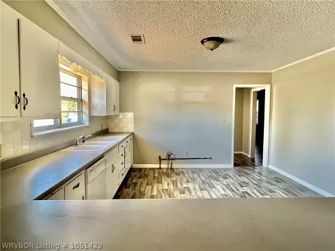 557 Sunshine St, Waldron, AR 72958 photo 9
