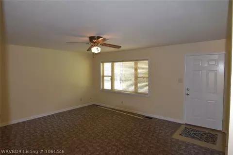 2208 N 55th Ln, Fort Smith, AR 72904 photo 5