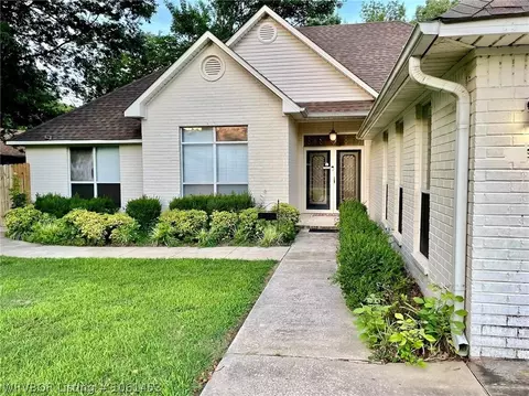 9502 Londonderry Ct, Fort Smith, AR 72908 photo 2