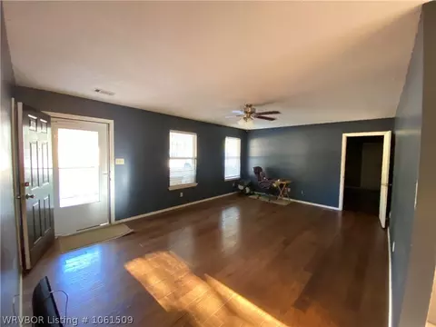 3211 Watson Rd, Greenwood, AR 72936 photo 4