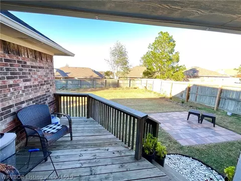 5615 Chapen Dr, Fort Smith, AR 72916 photo 3