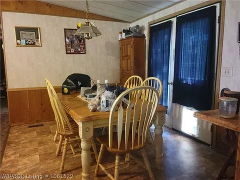 813 13th St, Ozark, AR 72949 photo 8