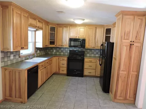 2303 Fairview, Fort Smith, AR 72901 photo 2