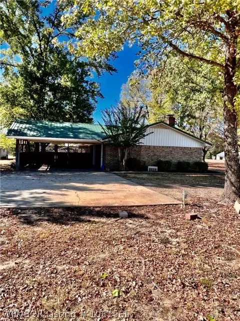 2004 E Broadway St, Spiro, OK 74959 photo 5