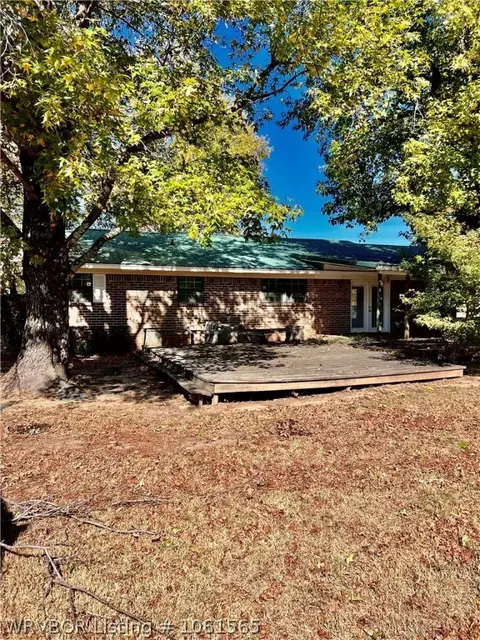 2004 E Broadway St, Spiro, OK 74959 photo 8