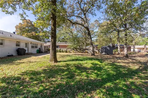 4021 S Fresno St, Fort Smith, AR 72903 photo 38