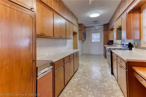 550 2nd St, Waldron, AR 72958 photo 10