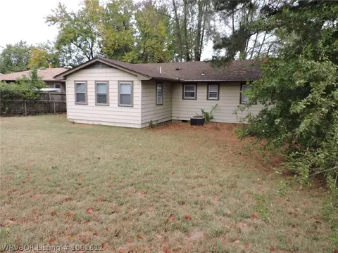 1810 Utica St, Fort Smith, AR 72901 photo 22