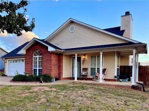 1111 Ruby Dr, Van Buren, AR 72956 photo 1