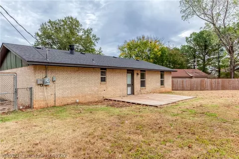 1407 14th Cir, Barling, AR 72923 photo 20