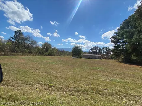 408 N Cherry St, Hartford, AR 72938 photo 7