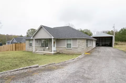 8115 Sebastian Lake Dr, Hackett, AR 72937 photo 3