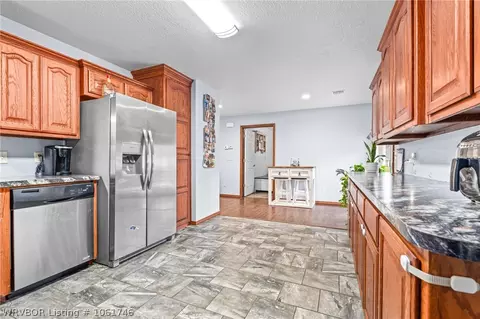 8115 Sebastian Lake Dr, Hackett, AR 72937 photo 10