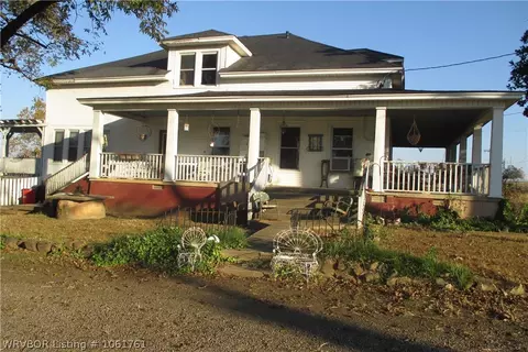 2165 5th, Paris, AR 72855 photo 9
