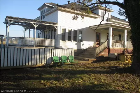 2165 5th, Paris, AR 72855 photo 10