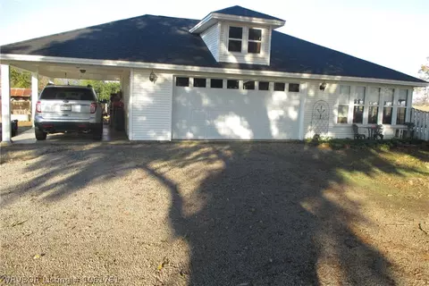 2165 5th, Paris, AR 72855 photo 3