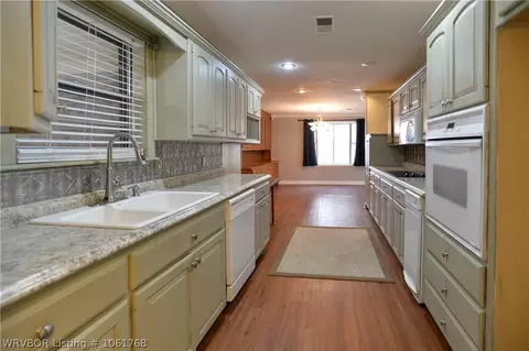 3305 S 42 St, Fort Smith, AR 72901 photo 3