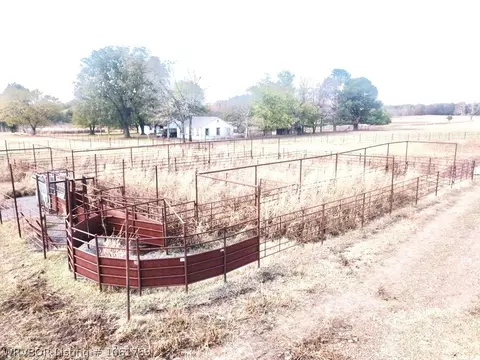 000 Bean Patch Loop, Howe, OK 74940 photo 16