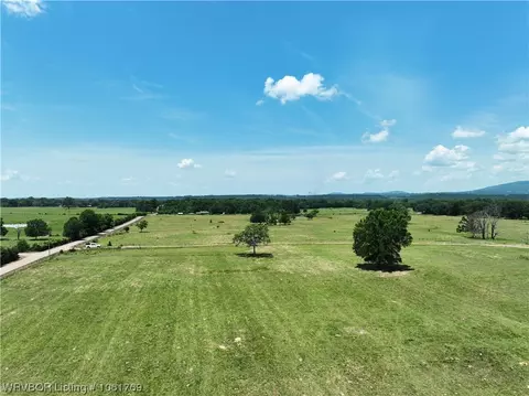 000 Bean Patch Loop, Howe, OK 74940 photo 9
