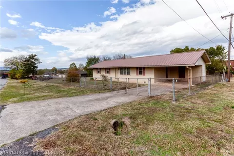 120 Forest St, Huntington, AR 72940 photo 3