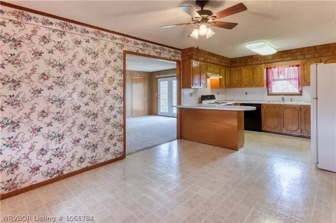 120 Forest St, Huntington, AR 72940 photo 10