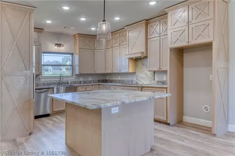 1509 Springhills Dr, Alma, AR 72921 photo 10