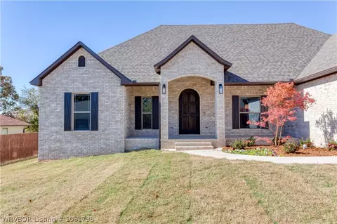 1509 Springhills Dr, Alma, AR 72921 photo 2