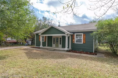 407 Cedar St, Greenwood, AR 72936