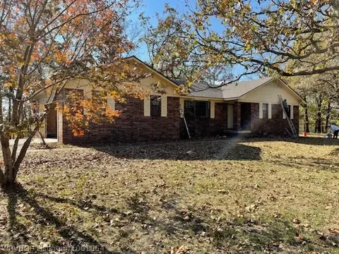 1707 Chapman Ct, Lavaca, AR 72941 photo 1