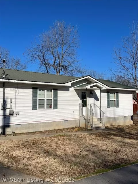 33 Wood St, Paris, AR 72855 photo 2