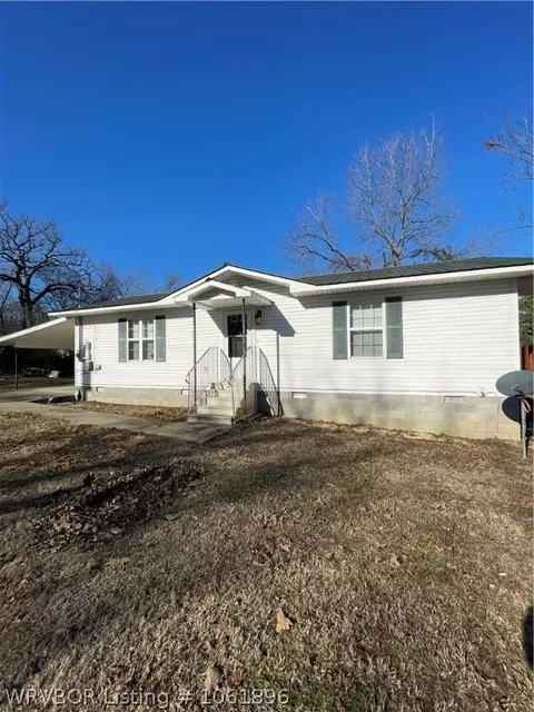 33 Wood St, Paris, AR 72855 photo 1