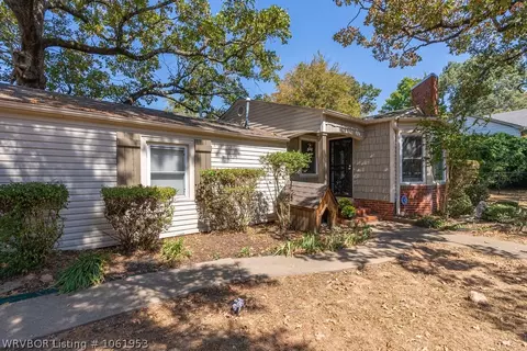 2201 S R St, Fort Smith, AR 72901 photo 2