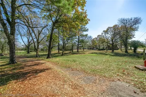 408 S Main St, Hackett, AR 72937 photo 5