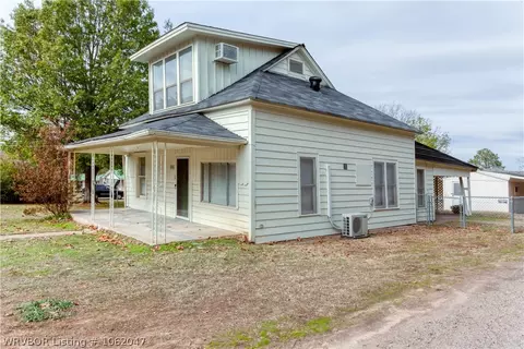 606 Mountain St, Huntington, AR 72940 photo 3