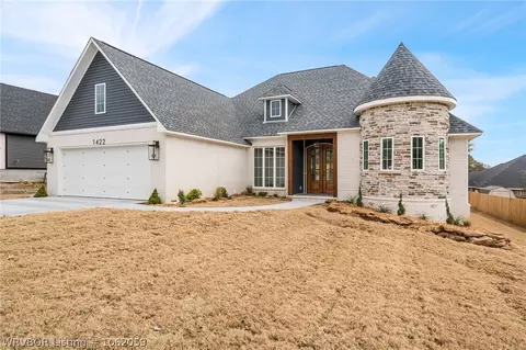 1422 Springdale Dr, Alma, AR 72921 photo 2
