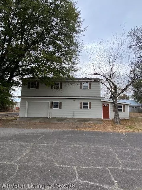 117 SE 2nd St, Spiro, OK 74959