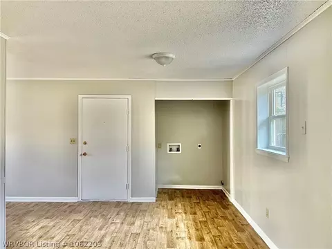 505 Pleasant Dr, Ozark, AR 72949 photo 9