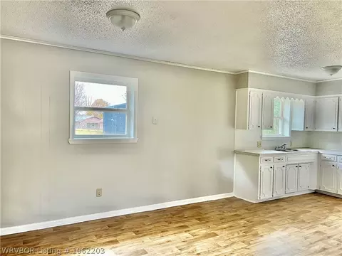 505 Pleasant Dr, Ozark, AR 72949 photo 8